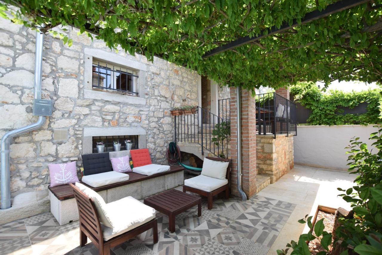Saison Openning Prices Luxury Villa Nini With Fireplace, Private Pool, Bikes, Barbecue And Much More Poreč Exterior foto